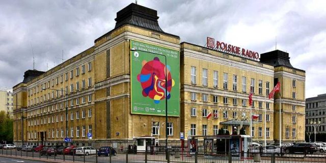 Budynek Polskiego Radia przy al. Niepodległości 77-85 w Warszawie. Fot. Adrian Grycuk (Wikimedia)